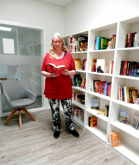 Tauschbücherei Kleine-Anna-Kreis tl_files/img/Veranstaltungen/marion taubue.jpg