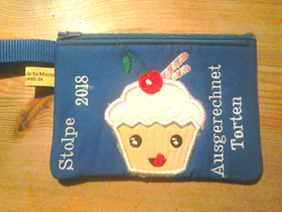 tl_files/img/Veranstaltungen/tasche torten.jpg